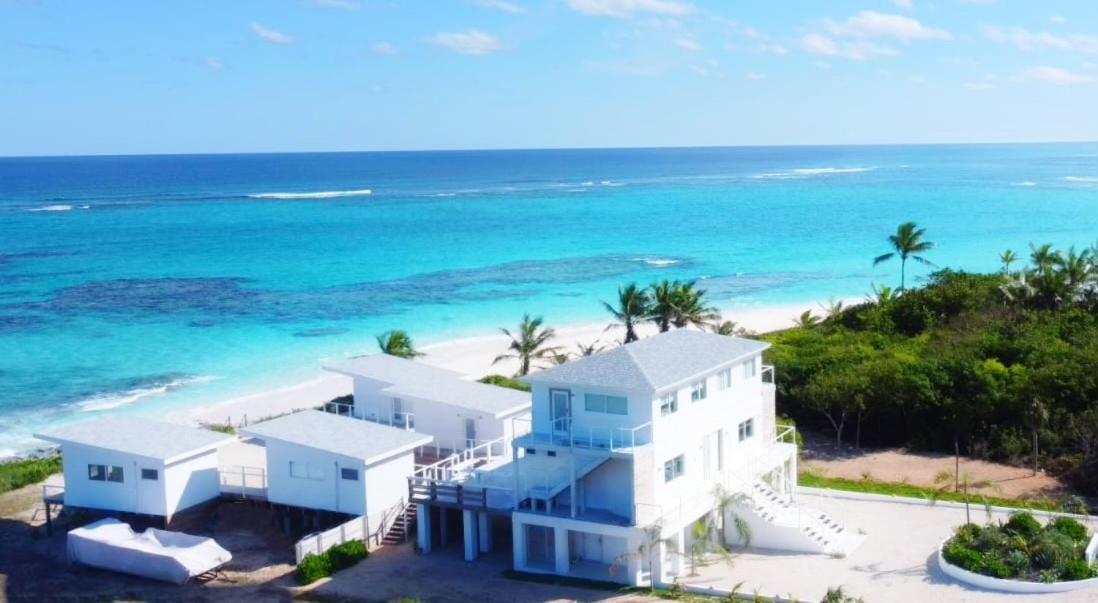 Mika'S Resort Гавърнърс Харбър Екстериор снимка